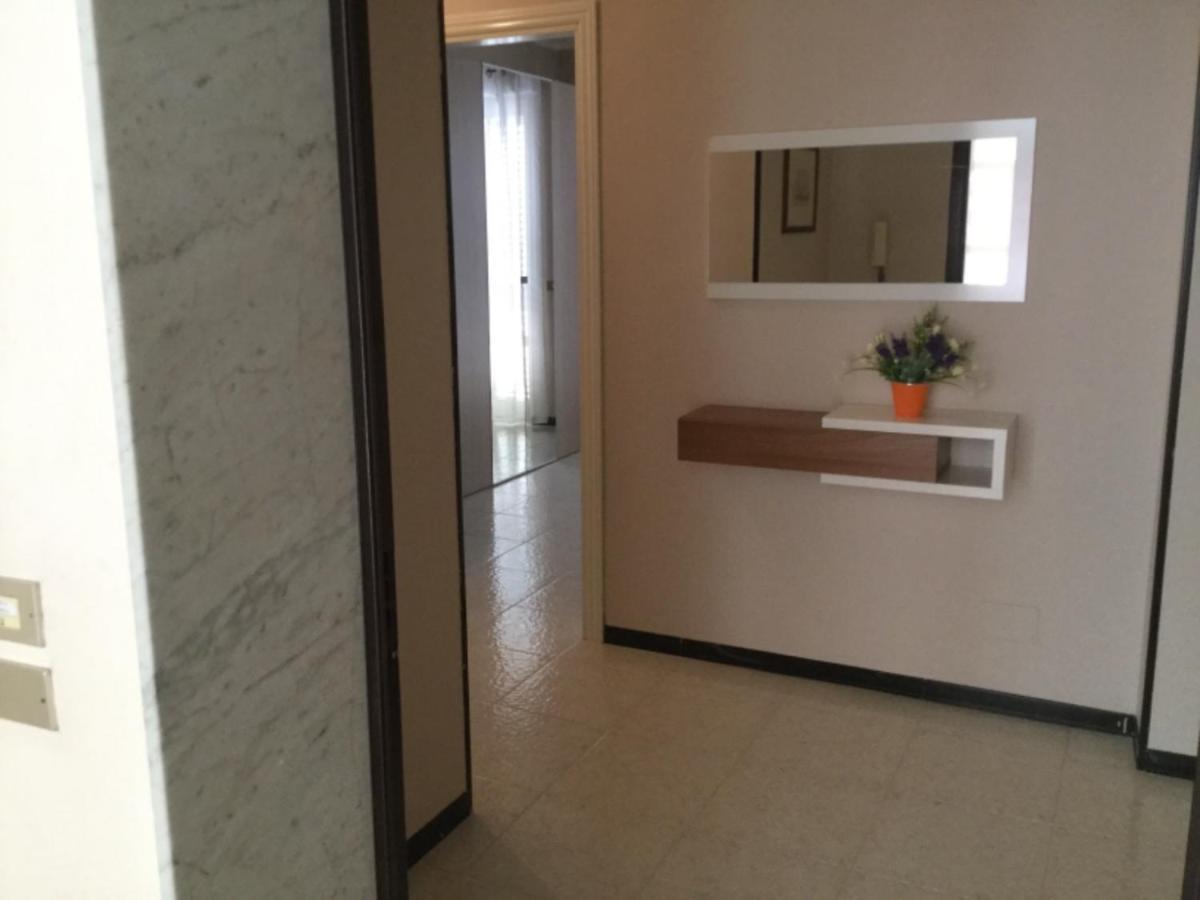 Appartamento "Rina Centro Sicilia" Pietraperzia Exterior photo