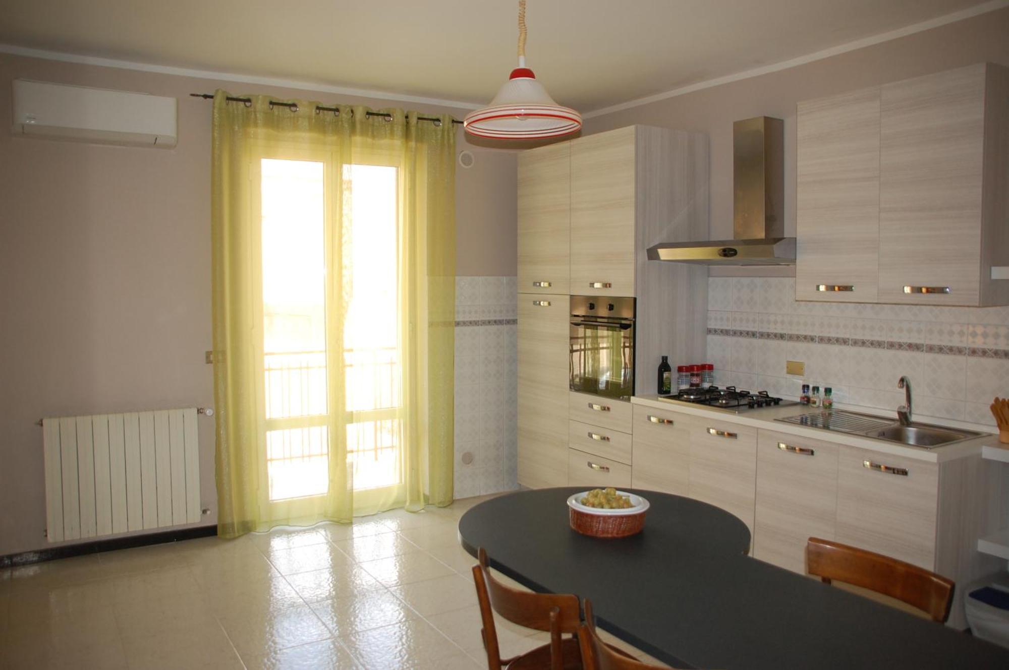 Appartamento "Rina Centro Sicilia" Pietraperzia Exterior photo